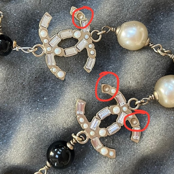 Chanel Necklace - Picture 7 of 9